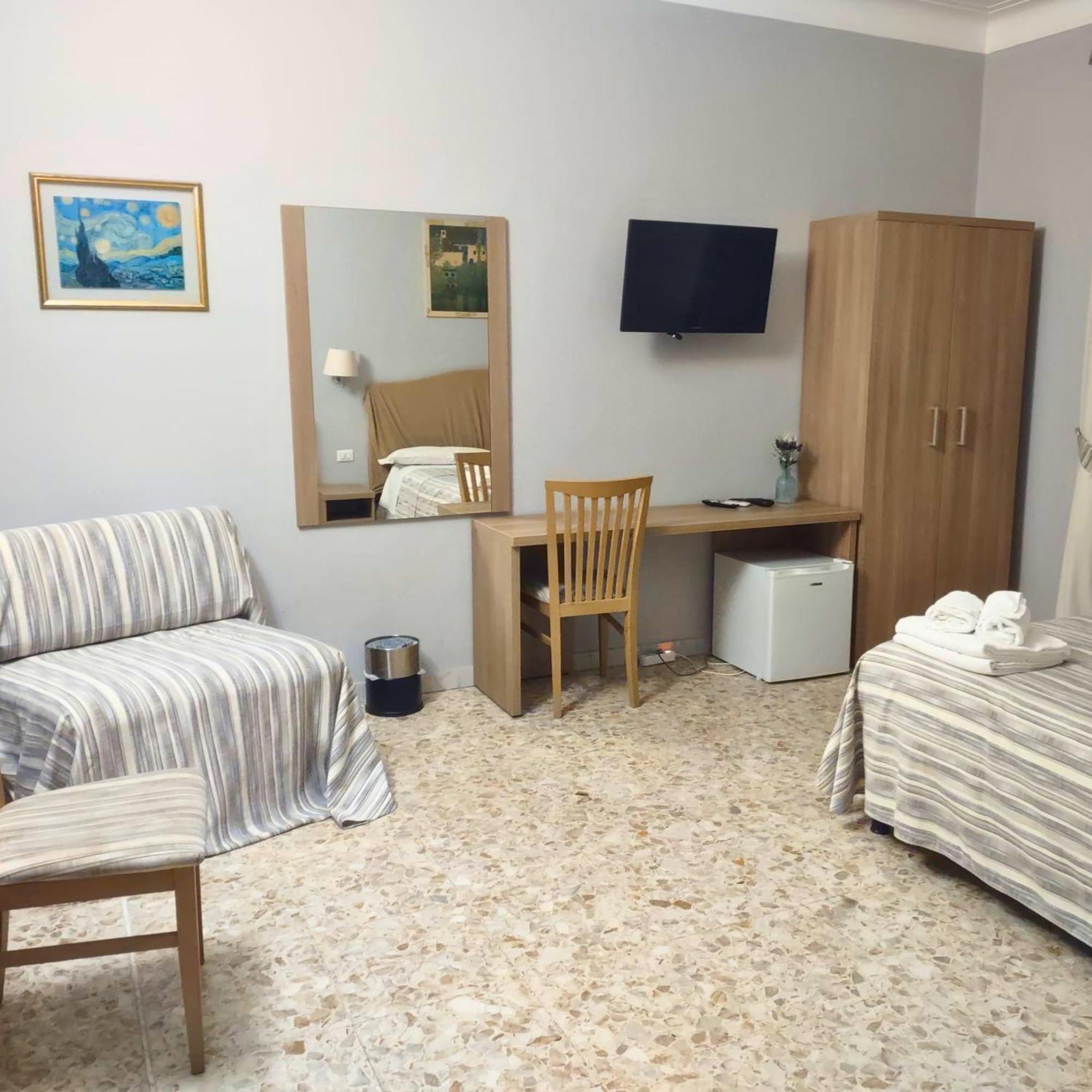 St. Anthony Guest House Roma Ngoại thất bức ảnh